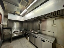 Busy Jalan Besar fnb | fitted up kitchen | Cheap rental   (D8), Retail #597391251